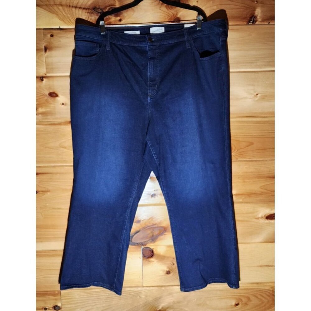 Universal Thread Womens Plus Size 26 High Rise Ankle Bootcut Jeans, Denim,